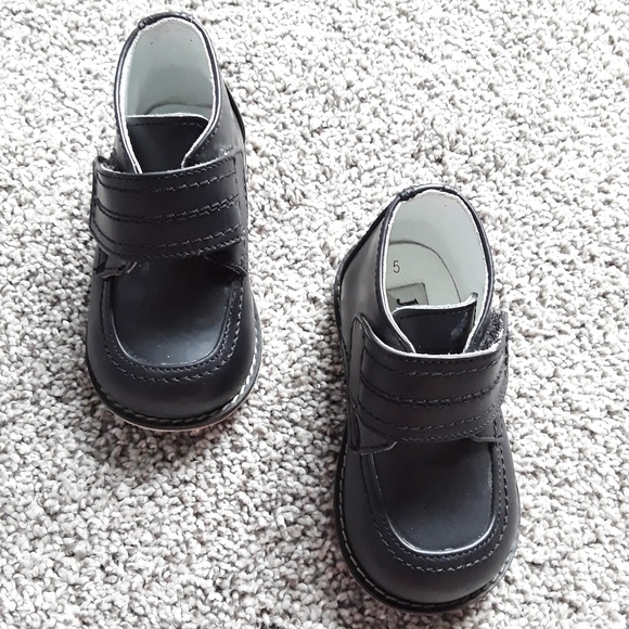 josmo walker shoes